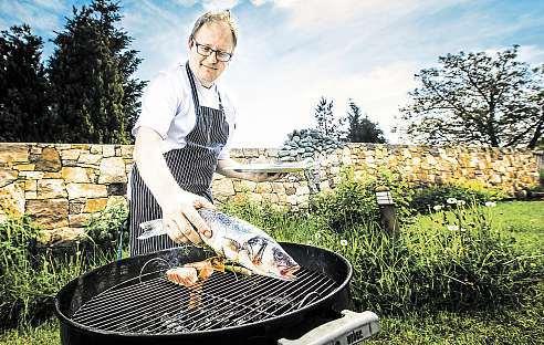 Proto mějte všechno po rucea pečlivě promyšlenépostupné kroky přípravy včetně toho, kam si co odložíte a jak budete svoje dobroty podávat.