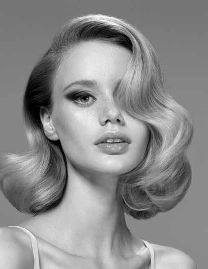BMORPHOSIS BLONDE ROZZÁŘENÍ BLOND VLASŮ Blond vlasy vypadají krásně, jsou-li lesklé a bez nežádoucích reflexů. Mohou být porézní, mdlé a suché, ať již se jedná o odbarvené či melírované vlasy.