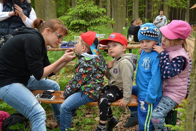 veřejného zasedání a s rozborem hospodaření obce k 30.4.2017.