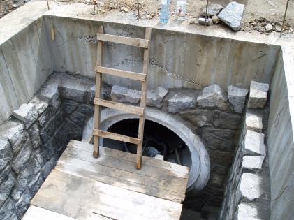 Praha, 14. - 15. červen 2018 3 PROBLEMATIKA JEDNOTLIVÝCH ŘEŠENÍ 3.1 Betonové konstrukce Kladem betonových konstrukcí je jejich vysoká odolnost.