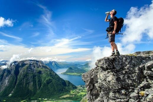 com vaši fotografii z atraktivního turistického místa, které jste navštívili.