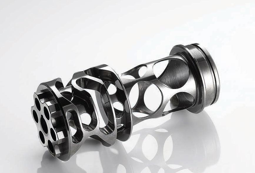 Ozubená kola pro motoristický sport před úpravou a po úpravě Inovativní technologie: Lehký SLM ventil OTEC, světový lídr na poli povrchových úprav, navrhuje a staví systémy, které snižují tření mezi