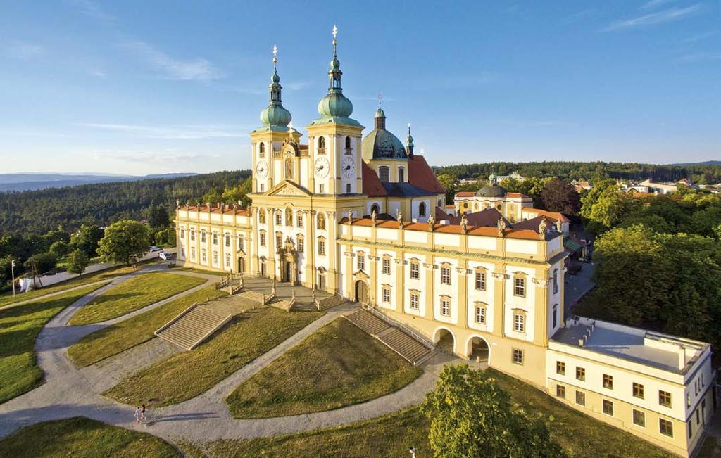 Na Svatý Kopeček pěšky nebo na kole Svatý Kopeček u Olomouce bývá v myslích turistů spojován hlavně se zdejší úchvatnou zoologickou zahradou, která patří mezi nejnavštěvovanější atrakce v kraji.