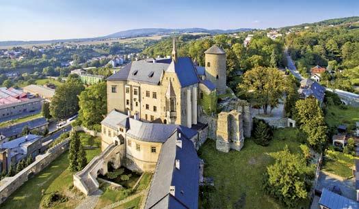 Každé z devíti v historickém centru osazených zařízení s klikou obsahuje jiné informace, a to v češtině, angličtině a němčině.