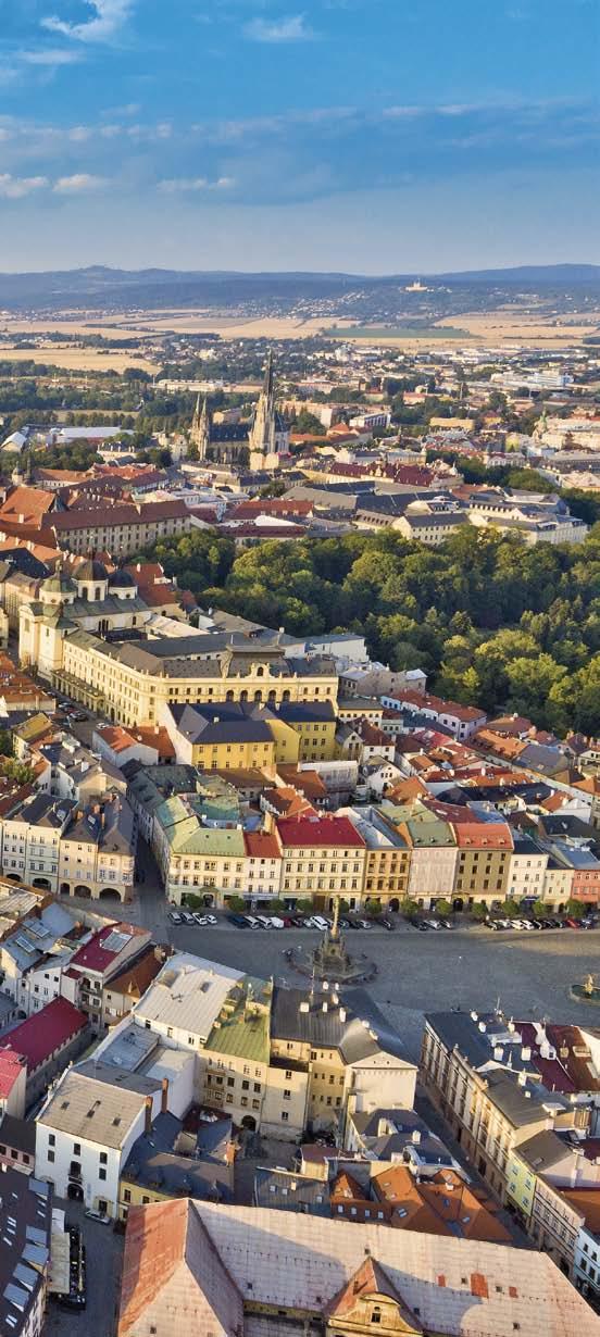 Foto: Jan Andreáš Ivan Theimer Z atmosféry Olomouce čerpám dodnes: říká slavný sochař, malíř a olomoucký rodák Ivan Theimer Život olomouckého rodáka,