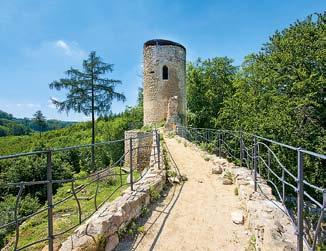Jeho existence je spjata s panstvím pánů z Cimburku. Většina architektonických památek je z období baroka. Kostel sv.