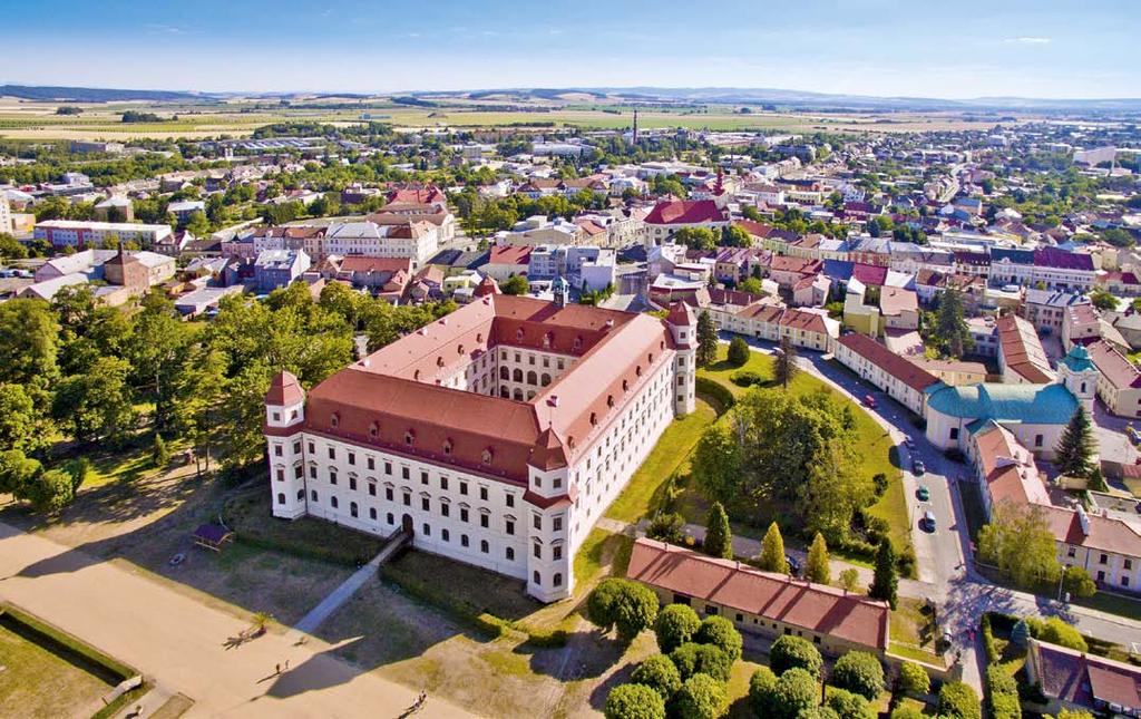 Foto: m-ark Holešov HISTORICKÝ UNIKÁT, KTERÝ ŽIJE SOUČASNOSTÍ Už v pravěku byla oblast na rozhraní Hané a Valašska prokazatelně osídlena. Nejstarší písemná zmínka o vsi na tomto území pochází z 12.
