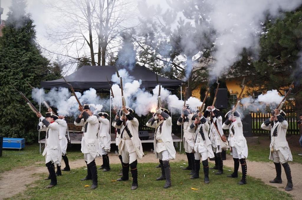 2/ BITVA U LIBERCE 1757 a) Jak se nazývá válka, v rámci které se odehrála bitva u Liberce. Uveďte začátek a konec této války.