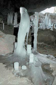 drahanského kulmu svrchní karbon 35 80 perm 80 5 5 65 trias 5 95 jura 95 4 spodní jura 95 78 stfiední jura 78 67 svrchní jura 67 4 mofiská záplava, sedimentace vápnit ch sedimentû kfiída 4 65 spodní