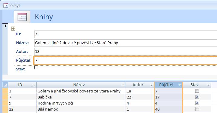 Na základě tabulky Knihy se nám pomocí tlačítka Rozdělit formulář vytvoří ihned v horní části