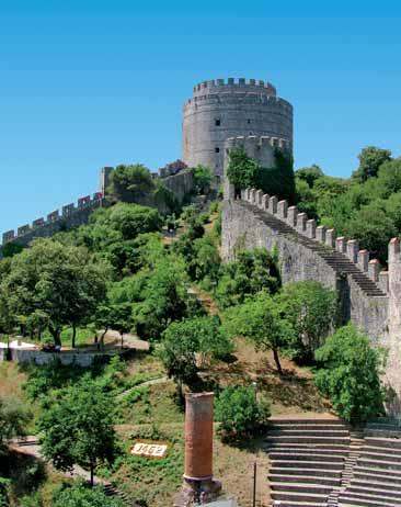 (07:00 08:00 h) prohlídka historického jádra města Hipodrom, Modrá mešita, Sv.