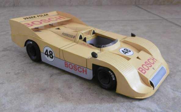 Porsche 917/30 Donohue 1975 kód: MM055 Model obsahuje 3,5 strany A4 dílů a 2 strany schématu a Jedná se o model vozu Porsche 917/30 Can-Am, se