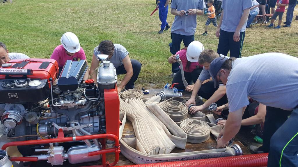 Hasičská soutěž v Bosni 27. 5. 2017 6. Výkonné orgány sboru Orgány sboru jsou voleni VVH SDH Suhrovice na funkční období 5let. Během roku 2017 nedošlo k žádným změnám ve výboru sboru.