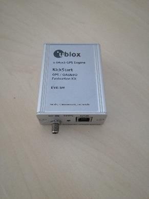 μ-blox EVK-4H: GPS L1 C/A Galileo L1 OS 50 kanálů