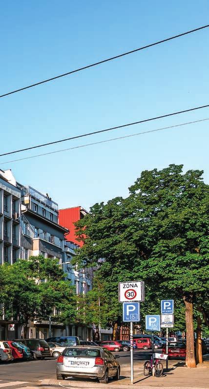 LAVENDER OFFICE BUILDING Kancelářská budova se nachází v srdci pražské části Holešovice a v sedmi podlažích nabízí 4 100 m 2 komerčních prostor.