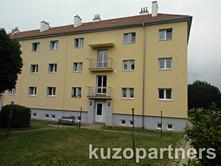 Lokalita 3 Užitná plocha m2 Pozemek m2 Dispozice Požadovaná cena Jednotková cena Kč/m2 Koeficien t celkový Upravená cena Prodej bytu 2+1 58,00 0,00 2+1 1 790 000 30 862 0,82 25 306 68 m² Prodej