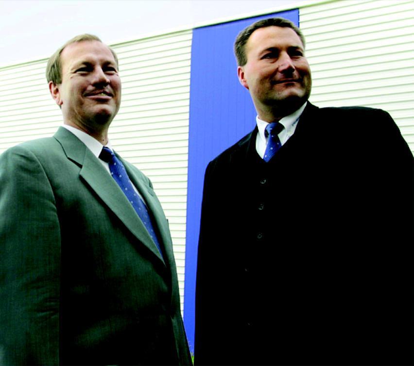 HODNOTY S BUDOUCNOSTÍ My, Markus a Robert Pollmannovi, chceme předat 5. generaci stabilní podnik. Proto jsme zahájili novou fázi rozvoje.