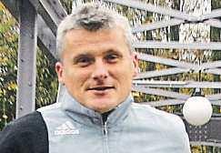 Zjišťoval, jak lze Česko nejúčinněji ochránit před ebolou, ale icovkonečném důsledky přinášejí volby. Svými podněty burcuje úředníky, politiky ilidi ve svém okolí.