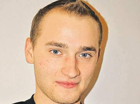 Písecko 28. listopadu 2014 3 Patráníkončí ipo20letech Písečtí policisté pátrají přes měsíc po pohřešovaném dvacetiletém mladíkovi zpísku. Některé případy zmizelých se ale nedaří vyřešit ani po letech.