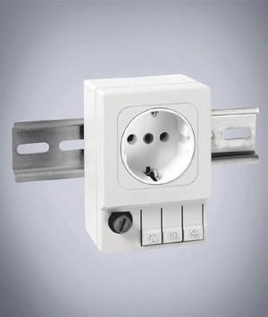 1 kus s montážním vybavením ADSW01 Elektrická zásuvka s integrovanou pojistkou, LPS Rozměry: Připojení: Povrch: Materiál: Elektrická zásuvka na lištu DIN.