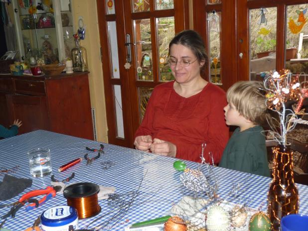 Vydané učebnice Byly vydány učebnice, které spojují teoretickou část s praktickými náměty a postupy. Knihy ve své obrázkové části přinesou řadu výtvarných projektů.