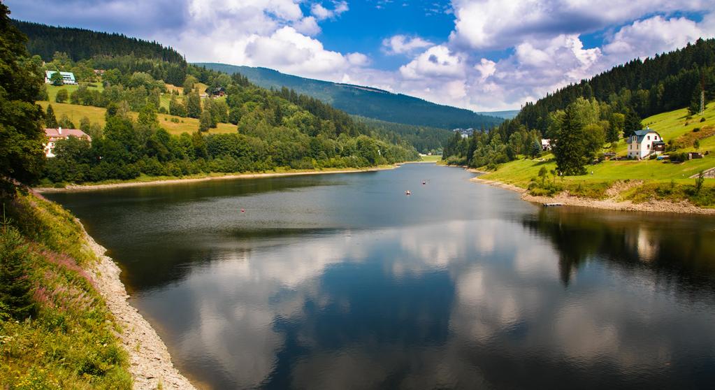 DĚKUJI ZA POZORNOST Kontakty: Ministerstvo