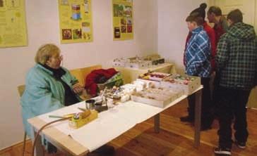 Velikonoce v Jílovém u Prahy Chtûla bych Vám pfiiblíïit velikonoãní pfiedvádûní v regionálním muzeu v Jílovém u Prahy.