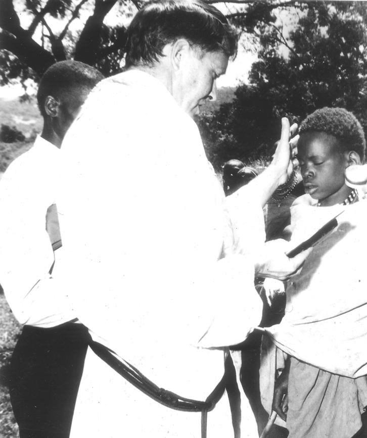Vincent J. Donovan Christianity Rediscovered. Působil 20 let mezi Masáji v Keni.