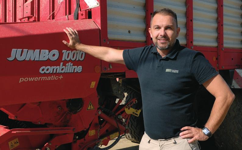 Kromě toho se rodina věnuje hipoterapii a agroturistice a všechno jak říká, se točí kolem chovu koní. Na farmě vypomáhá ještě jeden stálý zaměstnanec, jinak hospodaří jen rodina.