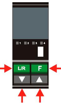 13 Čelní panel Na displeji čelního panelu lze zobrazit Vstupní a výstupní signály, alarmy všechny konfigurační parametry.