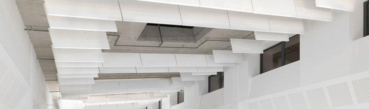 Systeminstallation Fastgørelse af Rockfon System Contour Ac Baffle til loftet Kontroller at konstruktionen/loftet er solidt