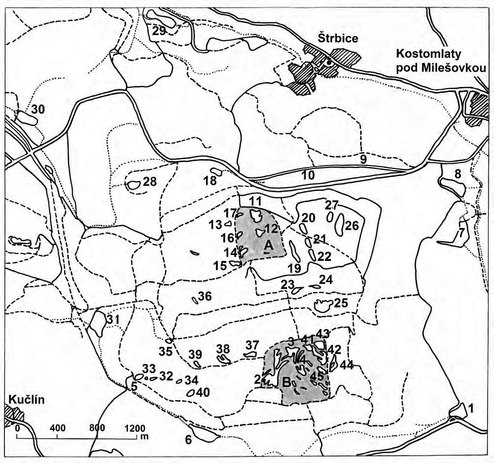Obr. 1. Mapa Radovesické výsypky s vyznačením čísel lokalit vod a mokřadů. A nerekultivovaný prostor (severní část), B nerekultivovaný prostor (jižní část). Fig. 1. Map of Radovesická výsypka spoil heap; numbers represent localities of studied wetlands.