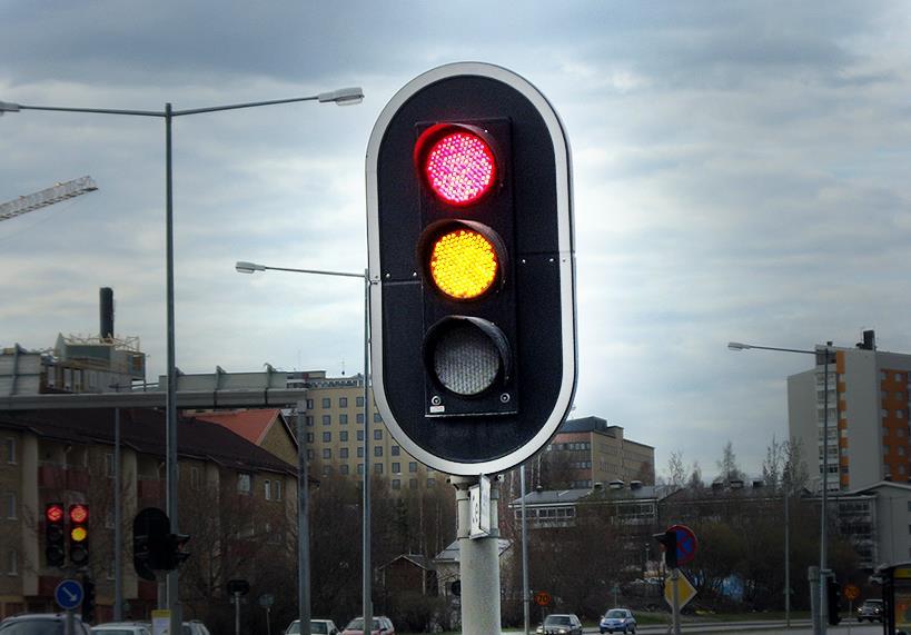 3, 2, 1... TEĎ! Odpočítej si to. Tak jako když se rozjedeš u semaforu na zelenou, tak i ty skočíš na slovo TEĎ.