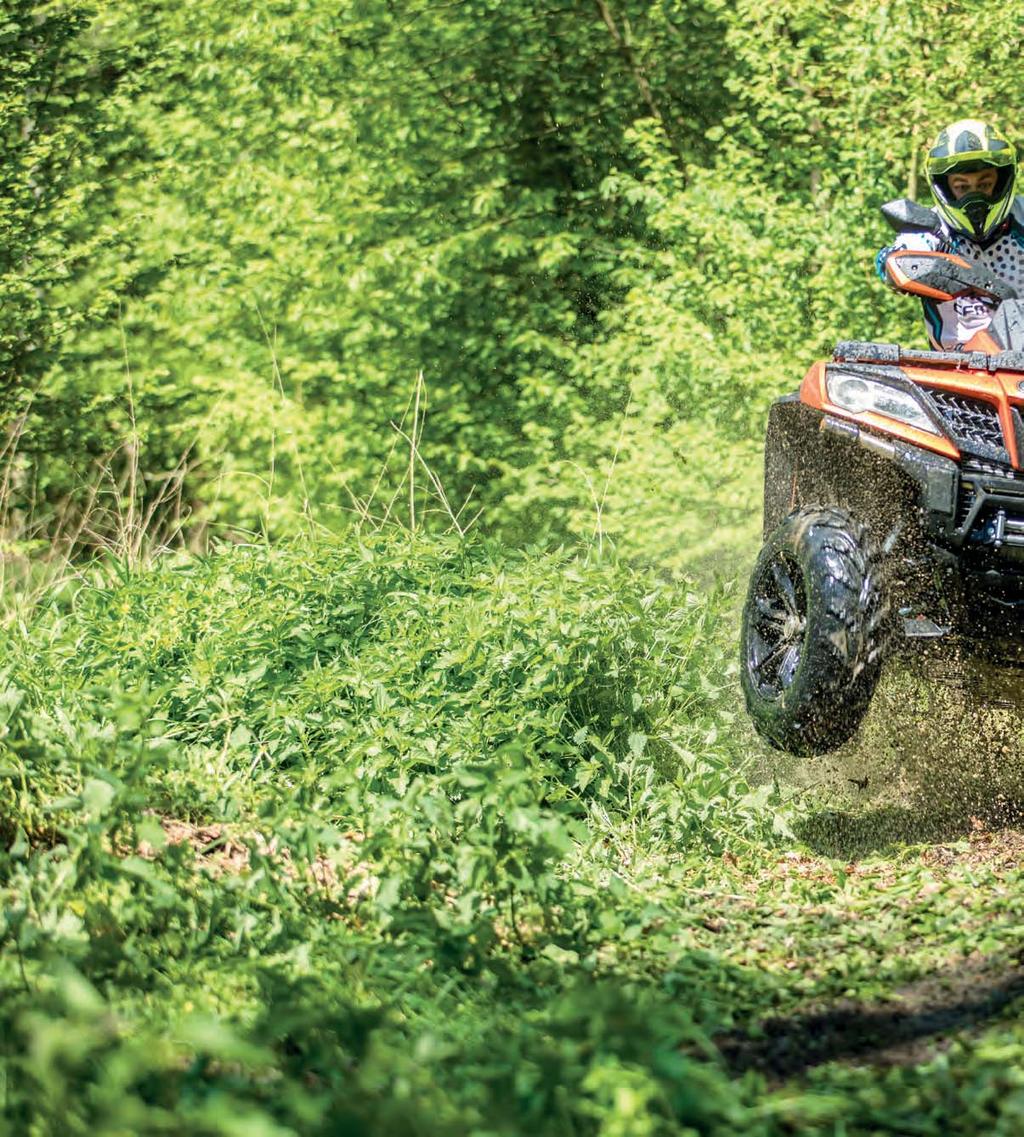 I QUAD I Proč nevyužít prodejního úspěchu X450 a výkonného motoru z X550? Z jejich kombinace vzešel loni další model X520.