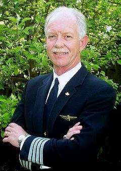 Kapitán Hudson river Hero Chesley Sullenberger (Sully) bývalý bojový letec/pilot 57 let postup podle simulátoru