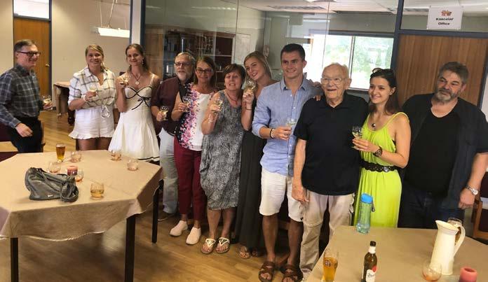 Po krátkém přivítáni a přípitku s přáním všeho nejlepšího v novém roce jsme se oficiálně rozloučili s velvyslancem Slovenské republiky panem Igorem Bártho a jeho manželkou, kteří koncem ledna