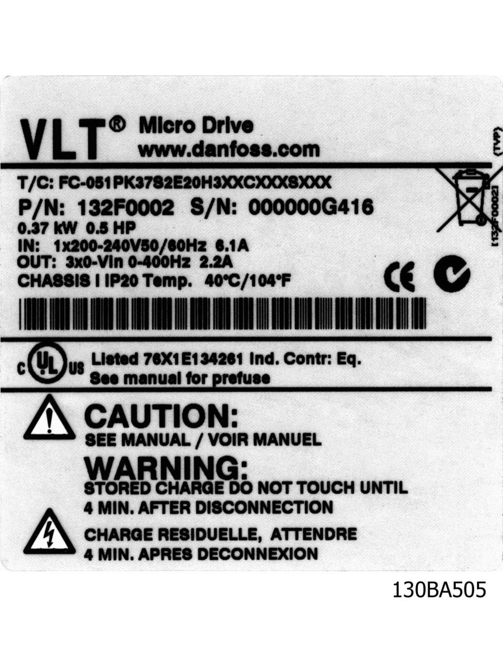 Úvod Příručka programátora měniče VLT Micro Drive FC 51 2 Úvod 2.1.1 Identifikace měniče kmitočtu 2 2 Níže je uveden příklad identifikačního štítku měnič kmitočtu.