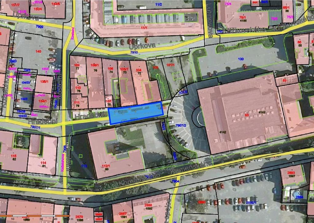 Adresa místa Kapacita Doba e Doba provozu Druh zboží č.: 6 Hradební ulice, parc. č.7907/1,k.ú. Prostějov 40 m 2 7.00 22.