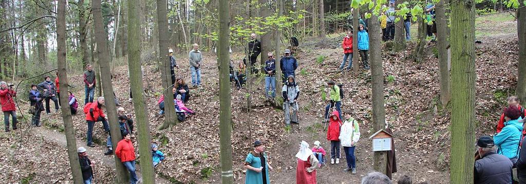 Provedení rozborů vody u Svaté study, studny Hanuša a studánky Černovír. Otvírání studánek - kulturně vlastivědná akce pro veřejnost se pak uskutečnila na Velký pátek 14. 4.