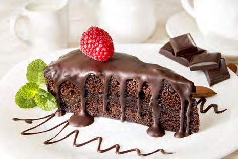 Můžeme Vám sestavit jiné menu na klíč Nebude chybět ani narozeninový dort z naší cukrárny!