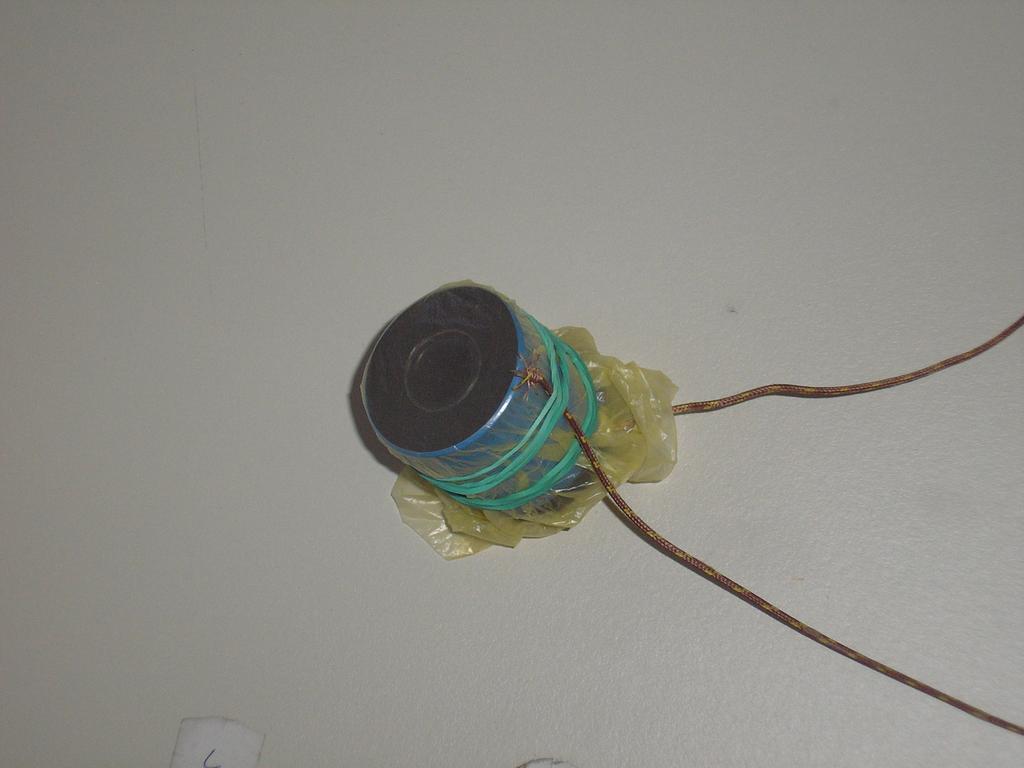 3 Experimentální ověření 3.1 Návrh termoakustického senzoru Pro návrh senzoru vycházíme s teorie k jednovrstvému senzoru s kmitočtově nezávislou detekcí výkonu, která je uvedena výše.