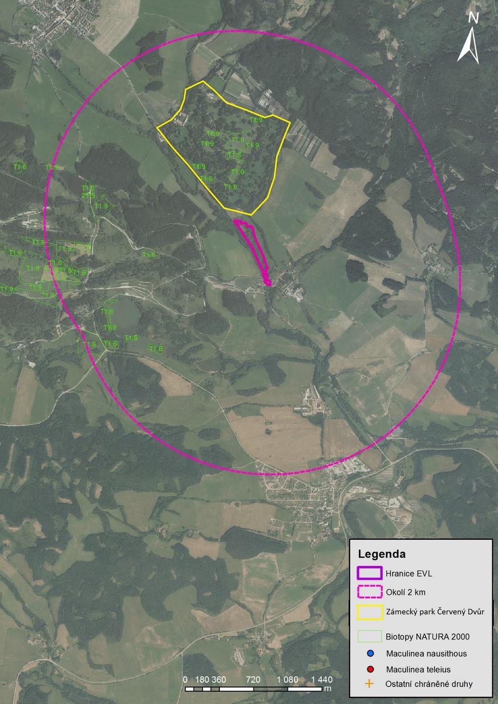 Mapa 12 PP Meandry Chvalšinského potoka a okolí 2 km. Znázorněna je hranice PP, okolí 2 km, naturové biotopy T1.4, T1.5, T1.6, T1.