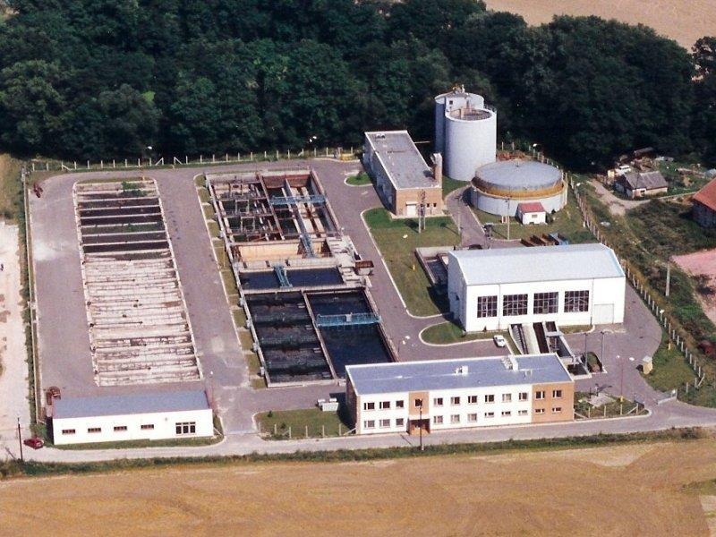 K roku 2000 (BEI) nebyla na území města Chrudimi provozována žádná elektrárna, kterou by bylo možno do BEI zařadit.
