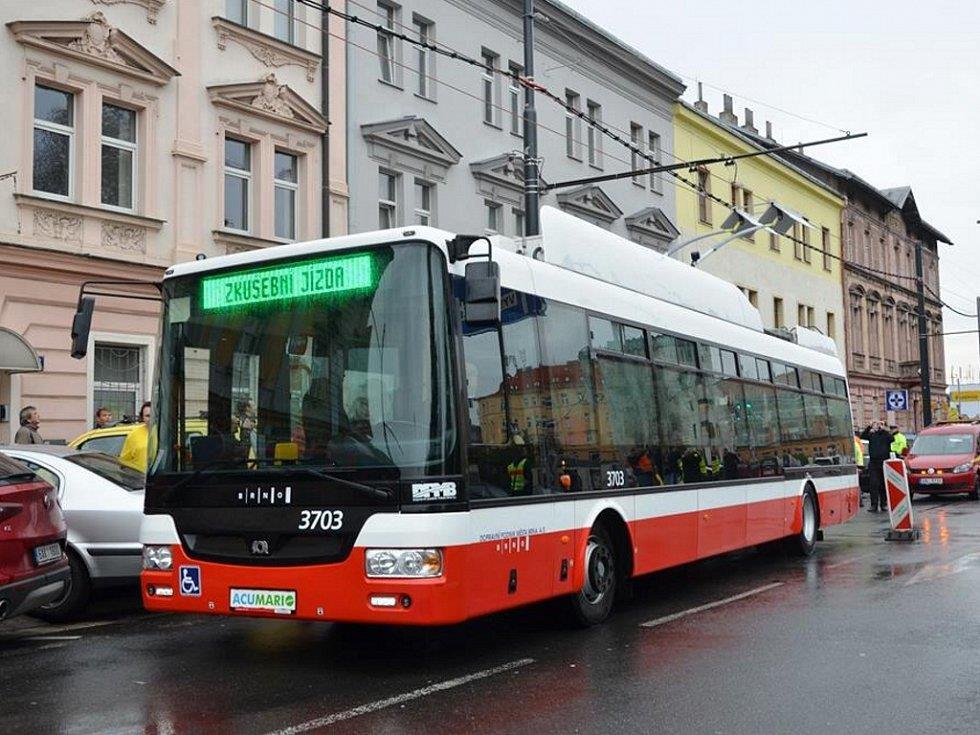 1.3 Trolejbusy v letech 2017-2018 V říjnu 2017 proběhlo znovuobnovení trolejbusů v Praze.