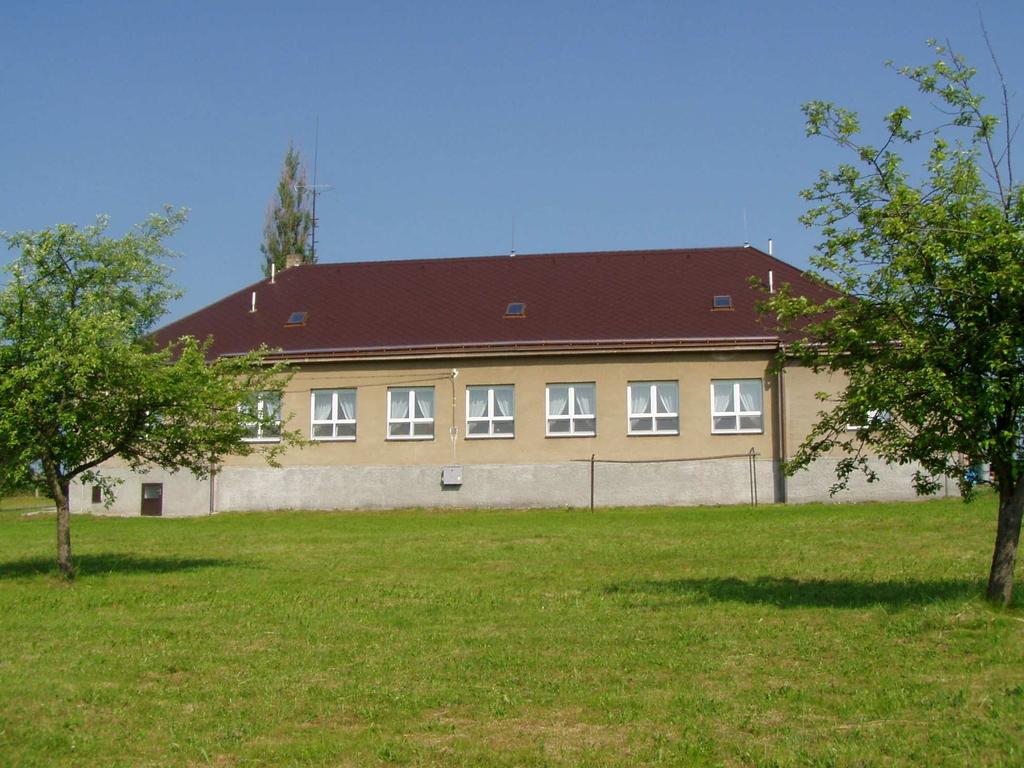 Objekt v Břevnici byl postaven obcí Břevnice v roce 1964 jako základní škola. Do správy Domova důchodců Havlíčkův Brod byl převzat v roce 1986.