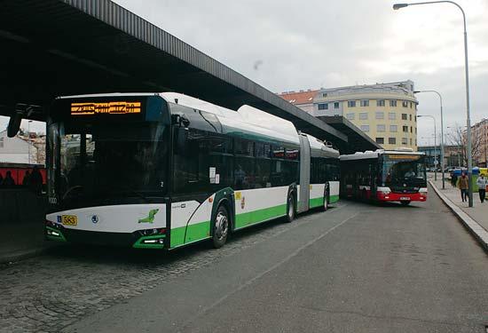 Denní zpravodajství na www.nasepraha.cz praha 85 U NÁS NA OSMIČCE redaktor: Ondřej Chytil tel.: 603 228 433 ondrej.chytil@- ceskydomov.cz Změnil se čas ze zimního na letní.
