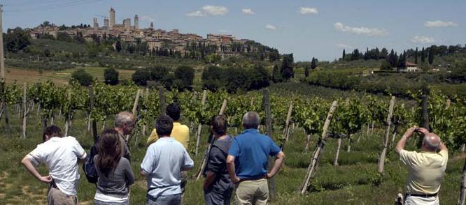 restauraci, zahrnuto v ceně Středa, nebo Čtvrtek, Chianti Classico, San Gimignano ráno: