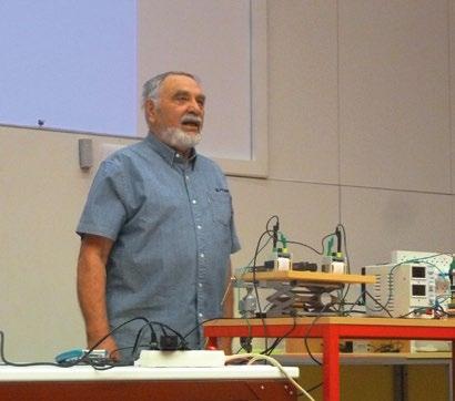 300 Mládež a fyzika Veletrh nápadů učitelů fyziky 22 Renata Holubová, Lukáš Richterek Přírodovědecká fakulta Univerzity Palackého, 17.