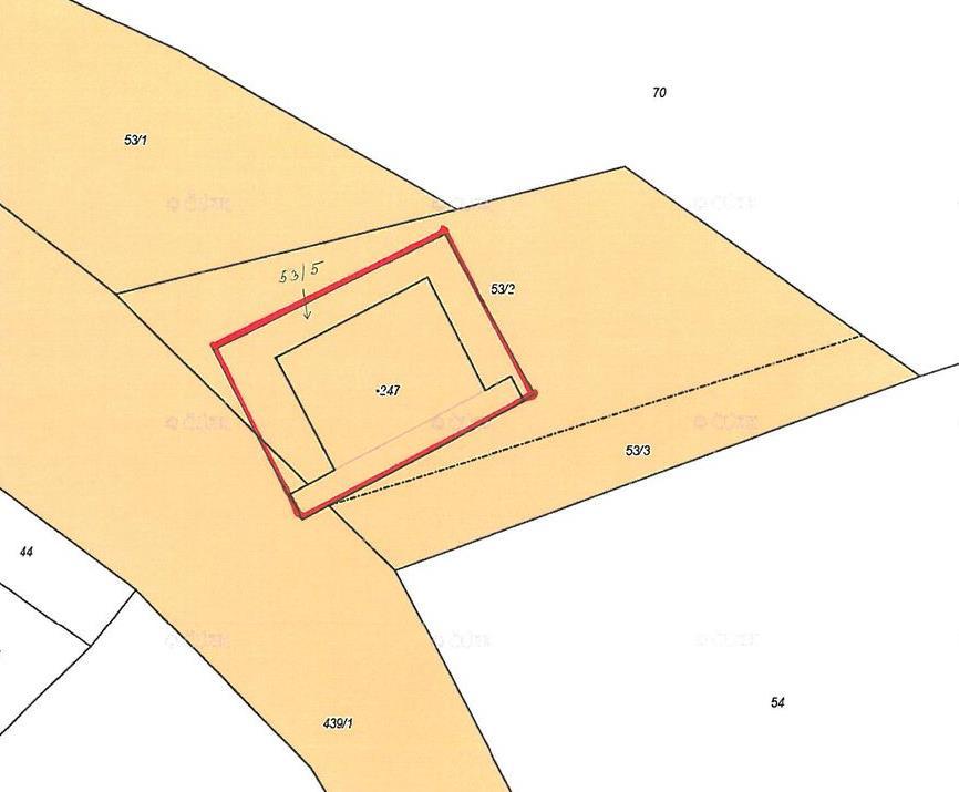 Proto VHS Turnov stále žádá o darování výše uvedených pozemků st.č. 247 a parc.č. 53/5 o celkové výměře 85m2, oba k.ú. Malý Rohozec.