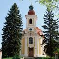 kostel sv. Klimenta B Roztoky Levý Hradec, Levohradecké nám. GPS: 50 10 9.902 N, 14 22 27.362 E www.farnostroztoky.